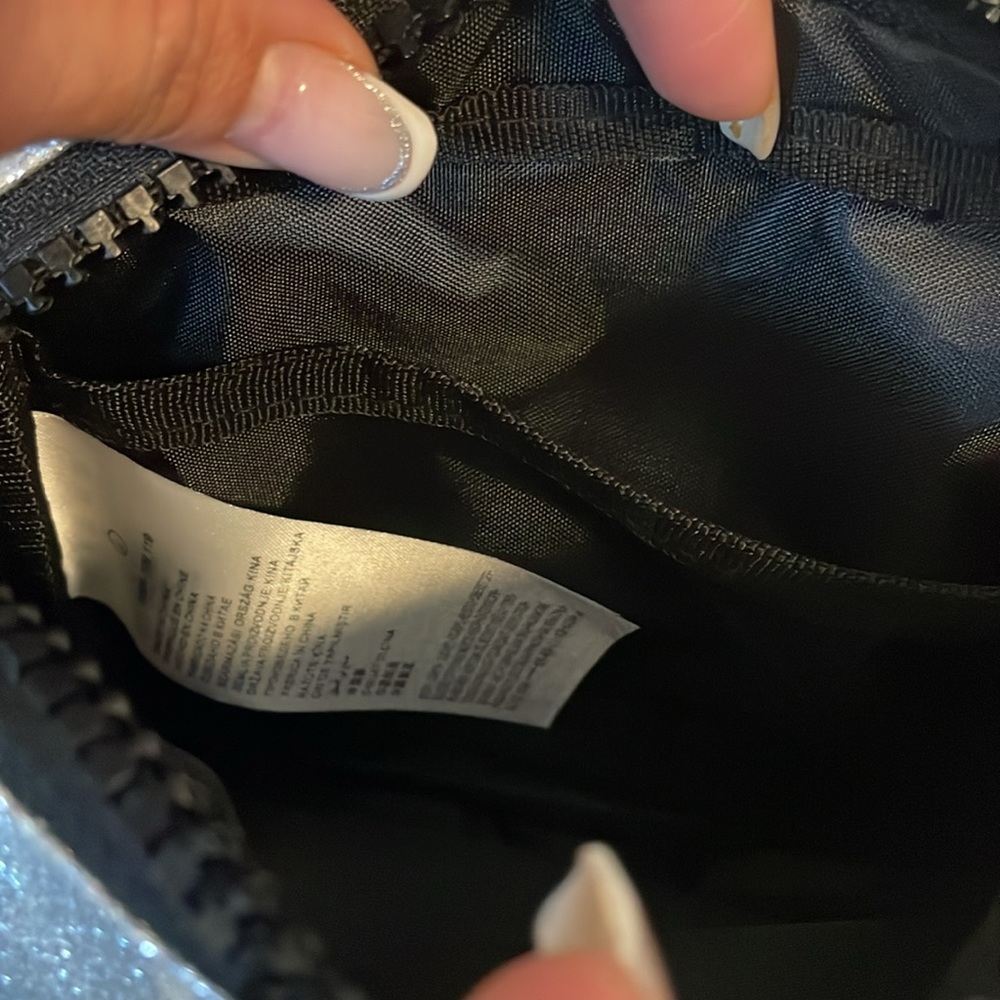 Converse crossbody - Picture 2 of 3